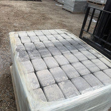 Load image into Gallery viewer, Cobble Pavers Pallet 4.5x7 Tofino Gray – Concrete Patio Stones Calgary