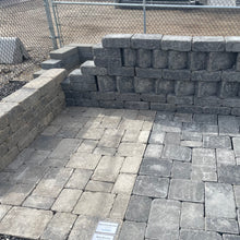Load image into Gallery viewer, QUARRY STONE WALL YARD DISPLAY