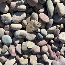 Load image into Gallery viewer, 40mm Montana Rainbow Rock
