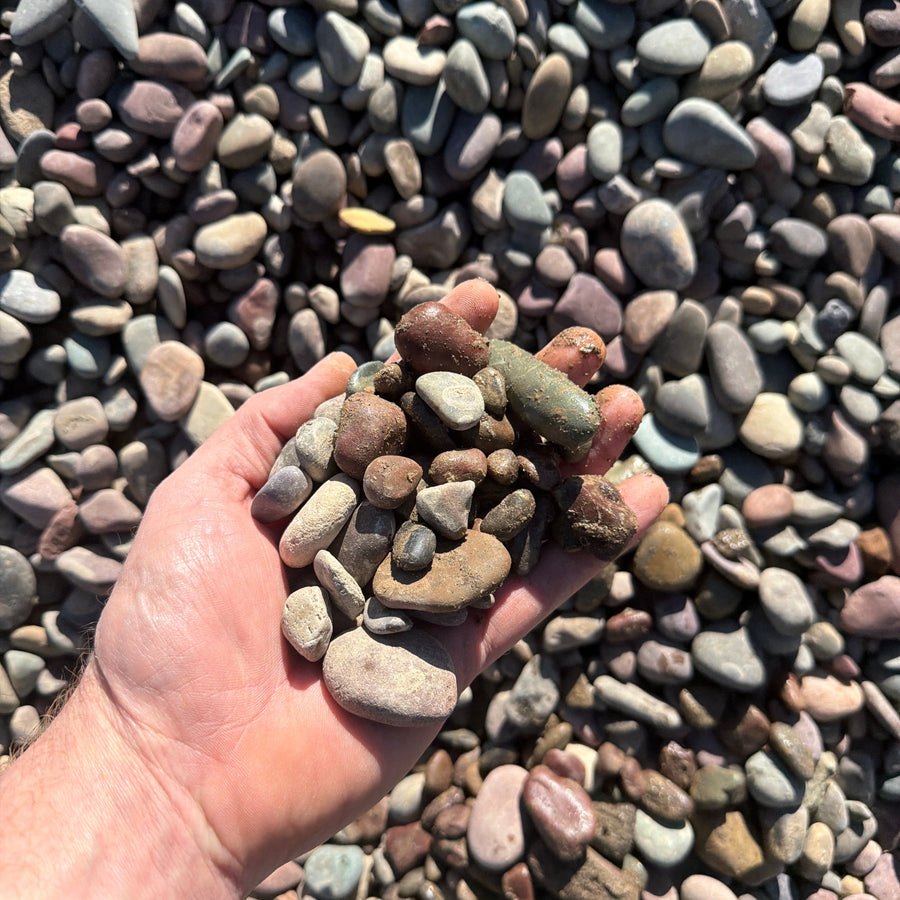 20mm Montana Rainbow Rock – Loose Bulk Delivery