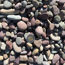 Load image into Gallery viewer, 20mm Montana Rainbow Rock

