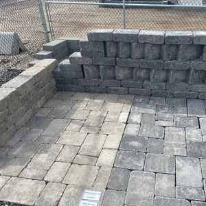 QUARRY STONE WALL YARD DISPLAY